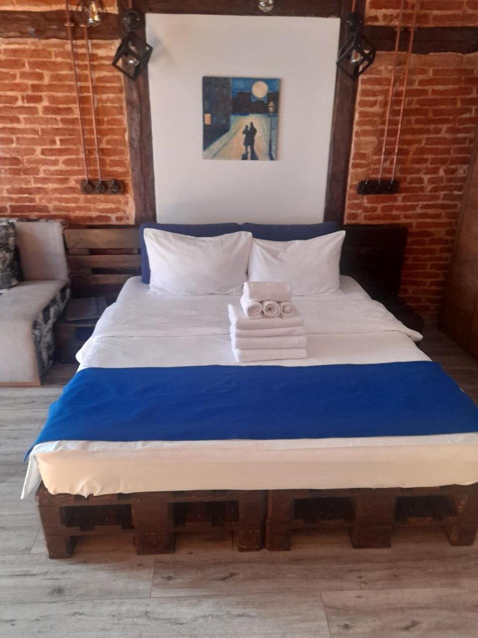 Cozy Loft В Самому Центрі Львова Apartment Екстериор снимка