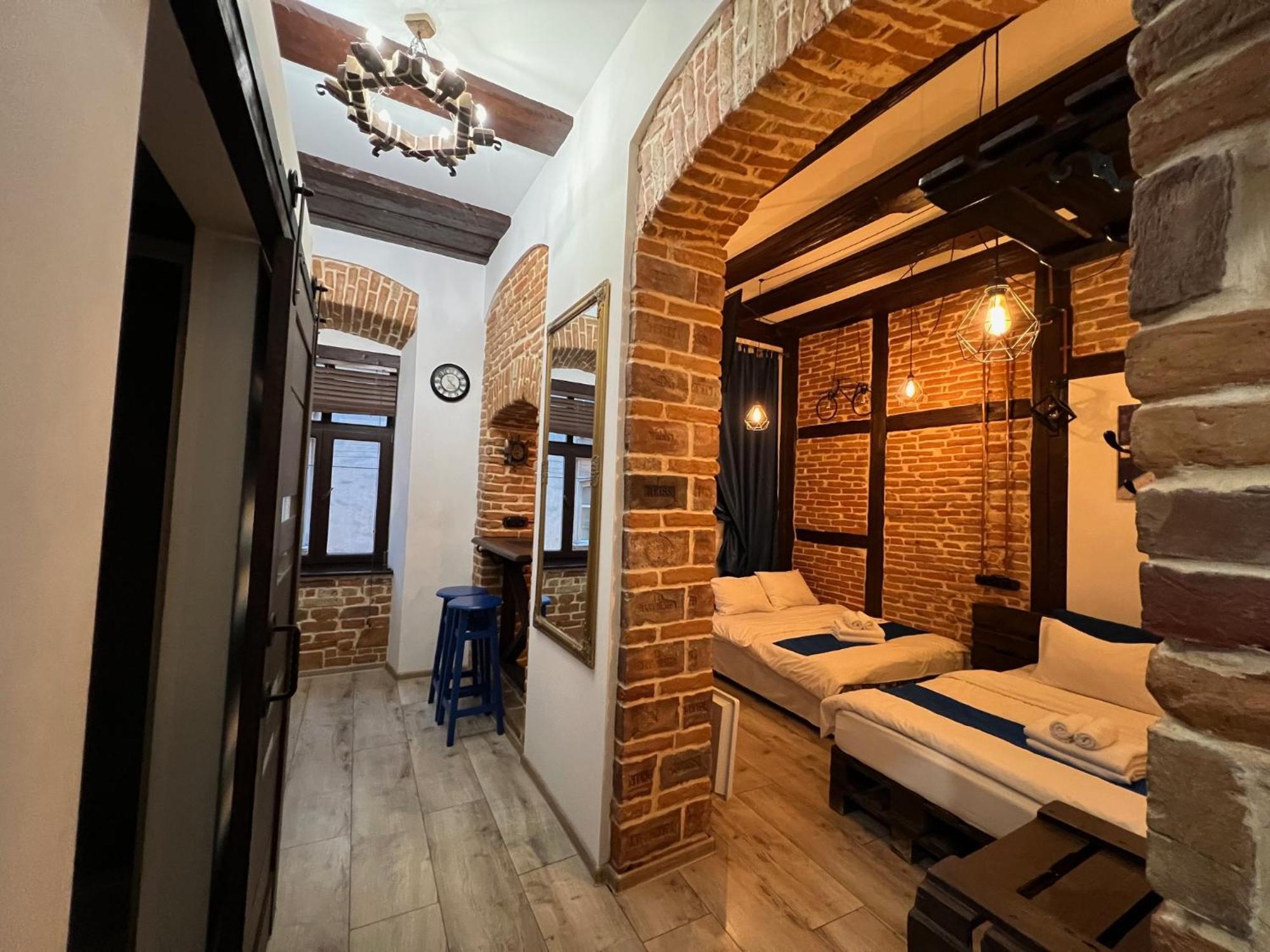 Cozy Loft В Самому Центрі Львова Apartment Екстериор снимка